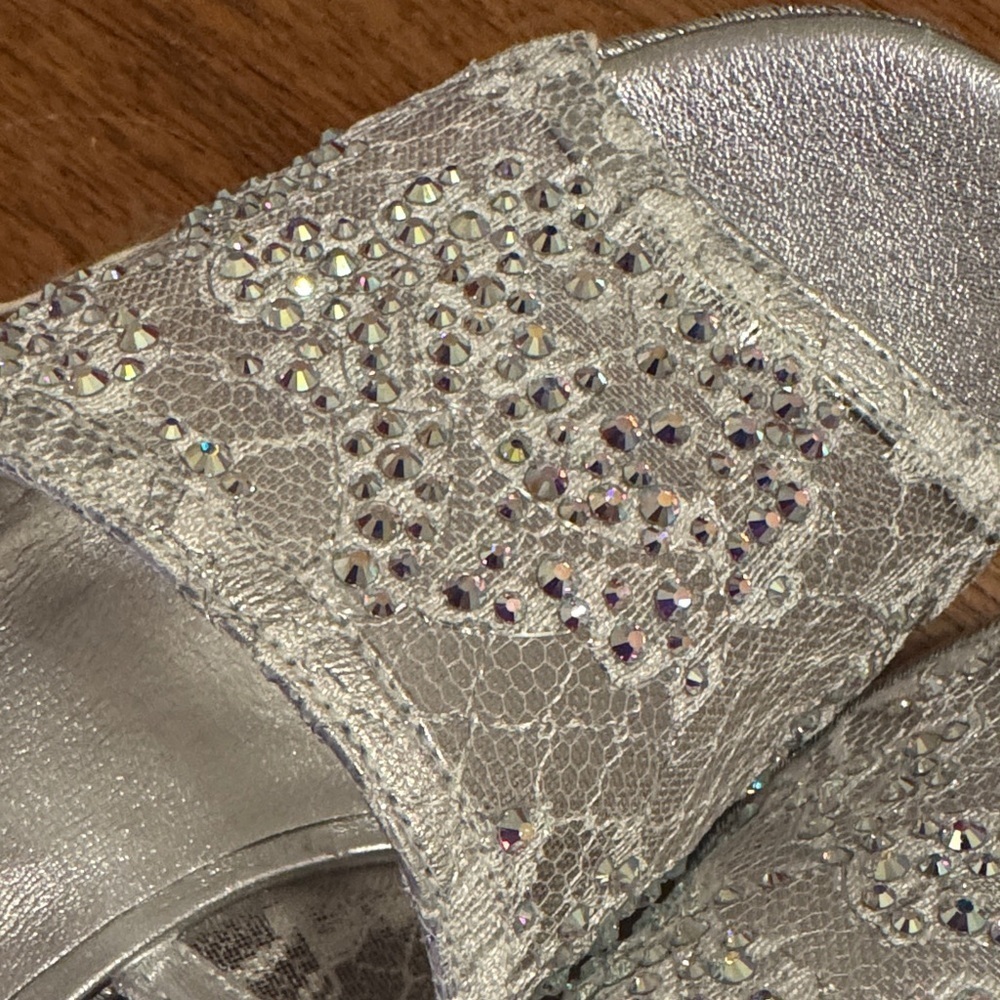 NWT Elegant LeSilla Silver with AB Crystals Women's Wedge Platform Sandals - Picture 4 of 15